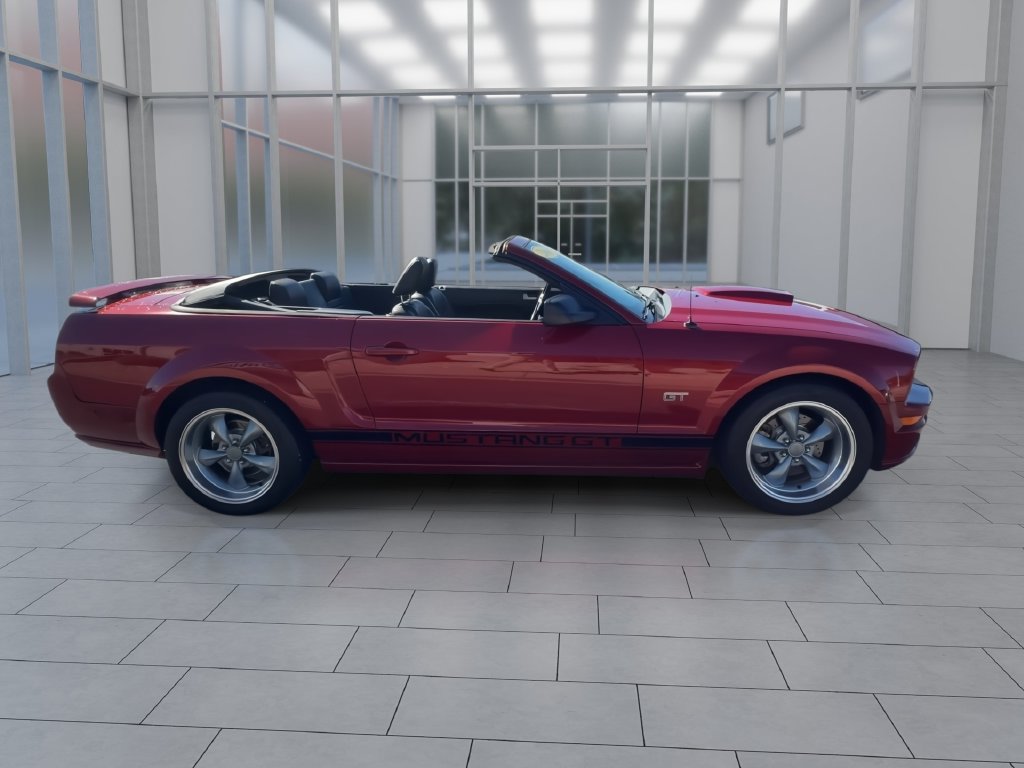 Used 2008 Ford Mustang GT RWD image 9