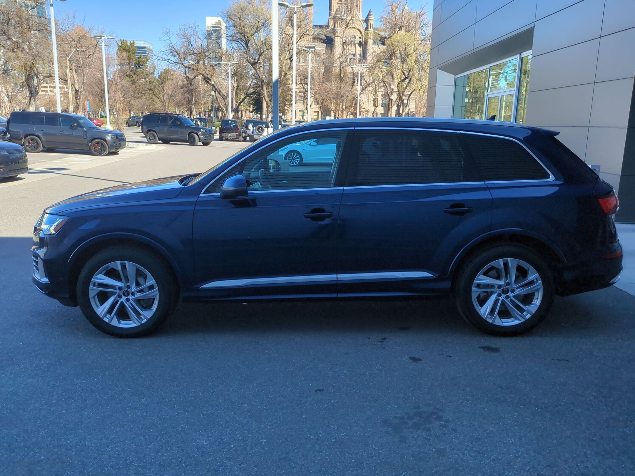 Used 2024 Audi Q7 Premium Plus image 7