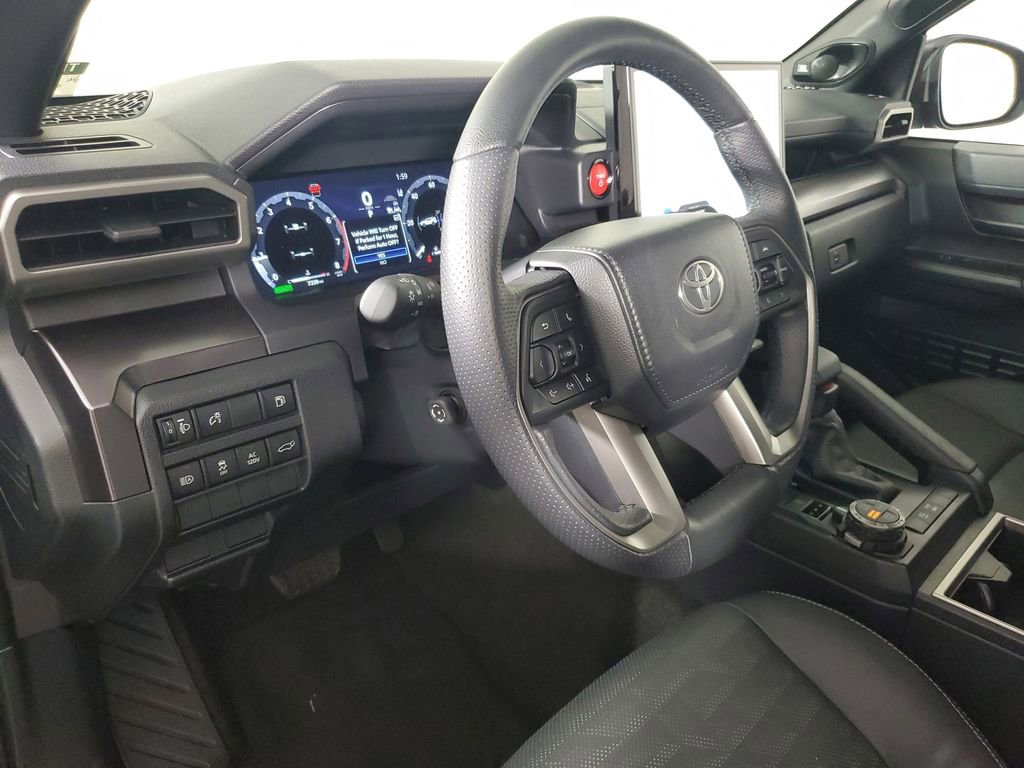 Used 2025 Toyota 4Runner TRD Off-Road Premium image 24