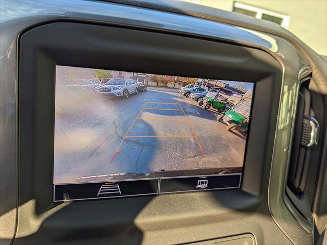 Used 2022 Chevrolet Silverado 1500 Custom AWD/4WD image 25