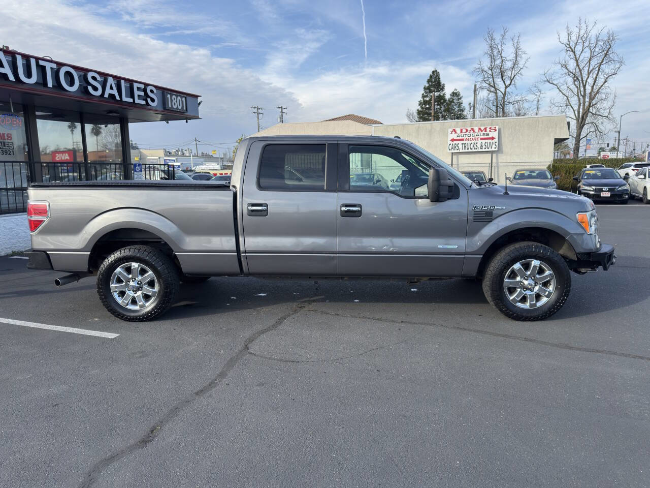 Used 2013 Ford F150 XLT w/ Luxury Equipment Group image 2