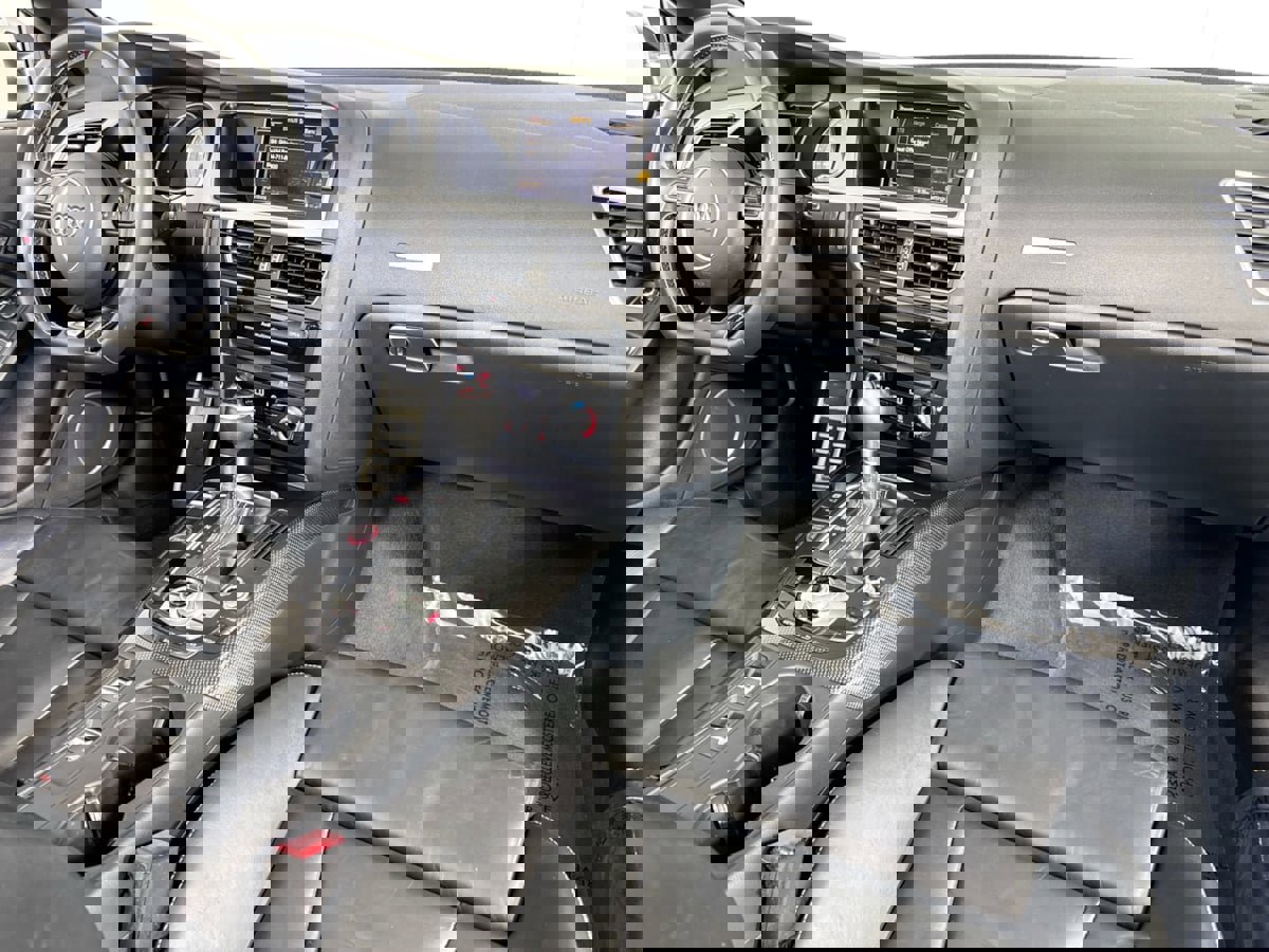 Used 2017 Audi S5 3.0T Cabriolet w/ Technology Package image 36