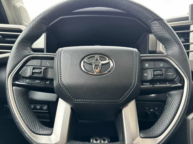 Used 2023 Toyota Sequoia Limited w/ TRD Off-Road Package AWD/4WD image 27