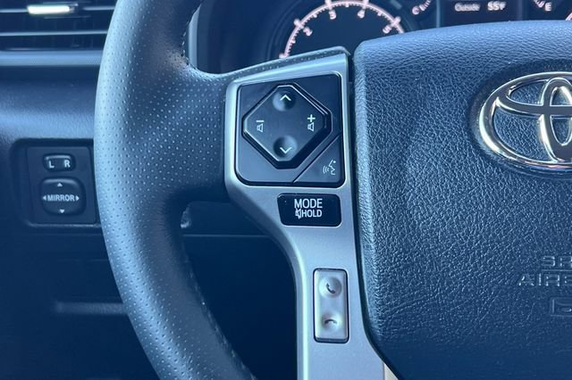 Used 2022 Toyota 4Runner SR5 image 32