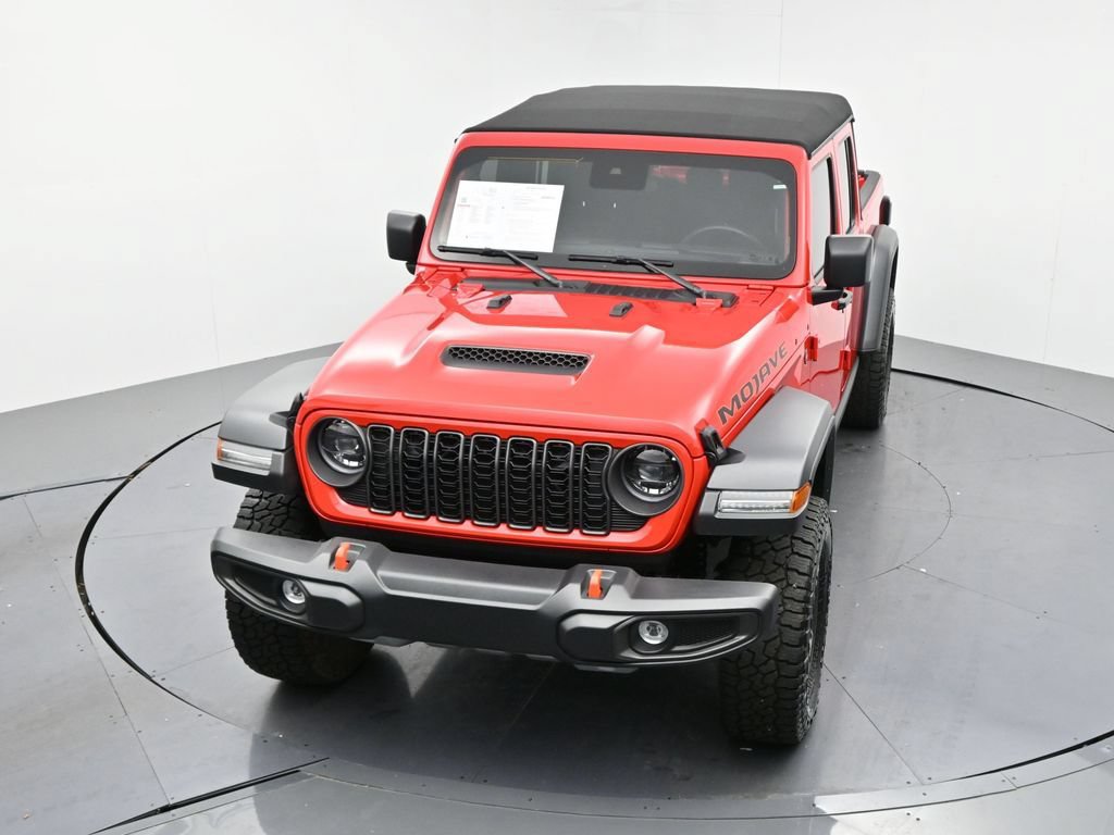 Used 2024 Jeep Gladiator Mojave AWD/4WD image 24