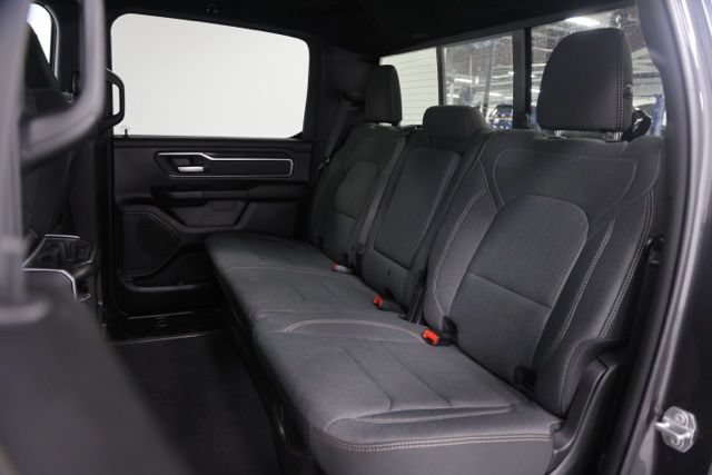 Used 2022 RAM 1500 Big Horn AWD/4WD image 34