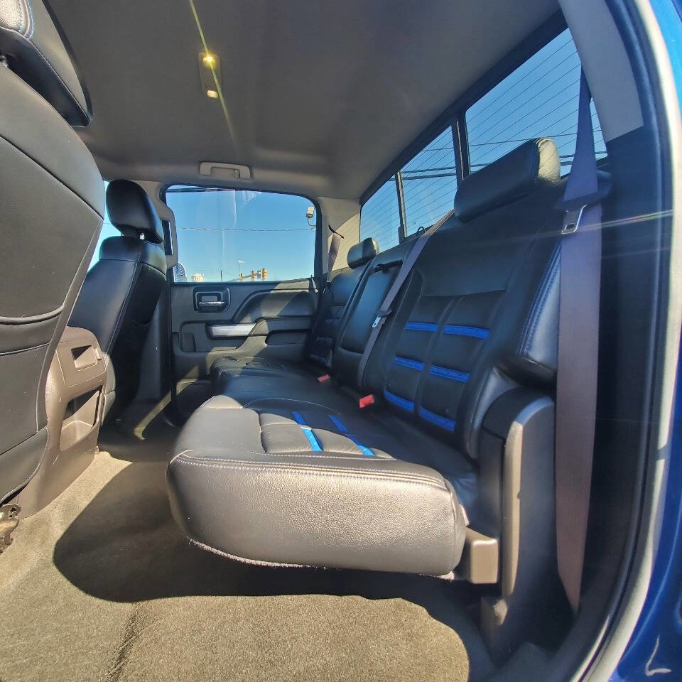 Used 2017 Chevrolet Silverado 1500 LT w/ All Star Edition image 14