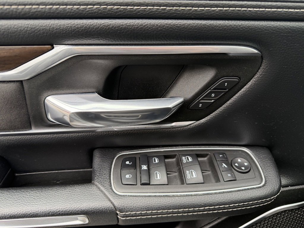 Used 2022 RAM 1500 Laramie image 30