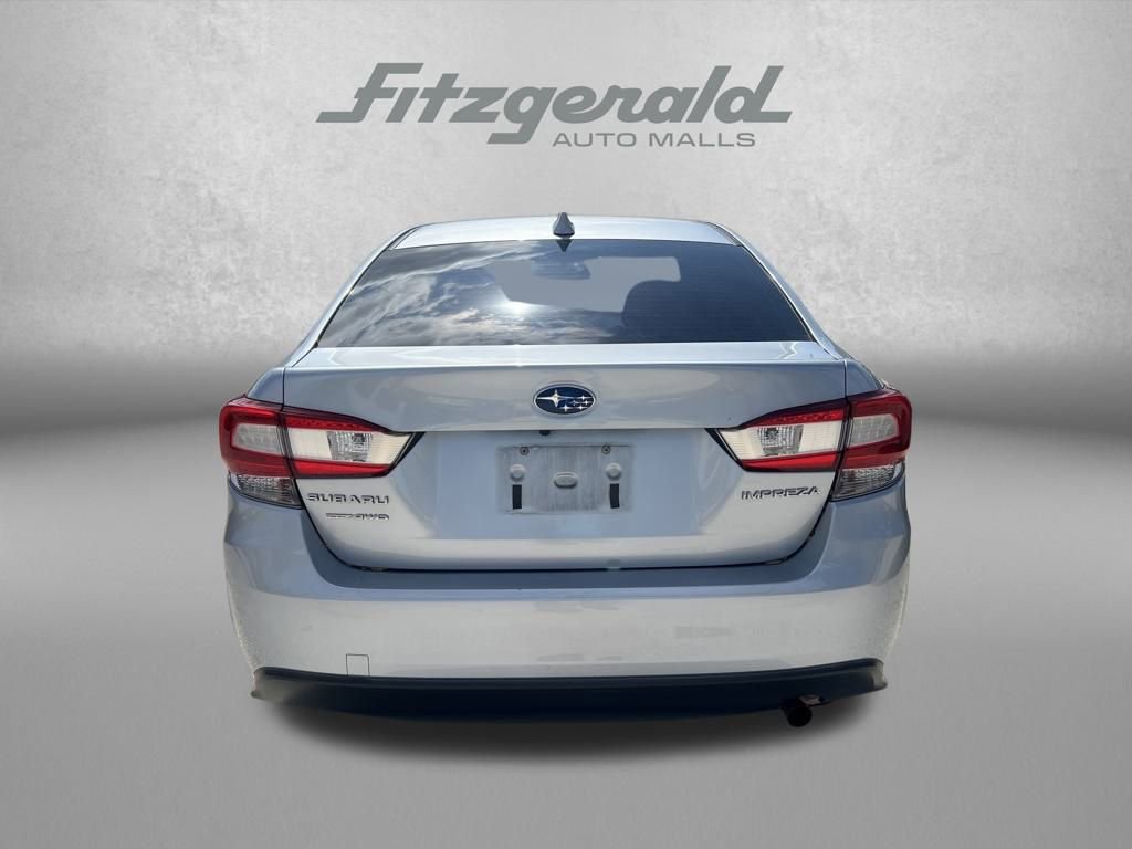 Used 2019 Subaru Impreza 2.0i Premium image 4