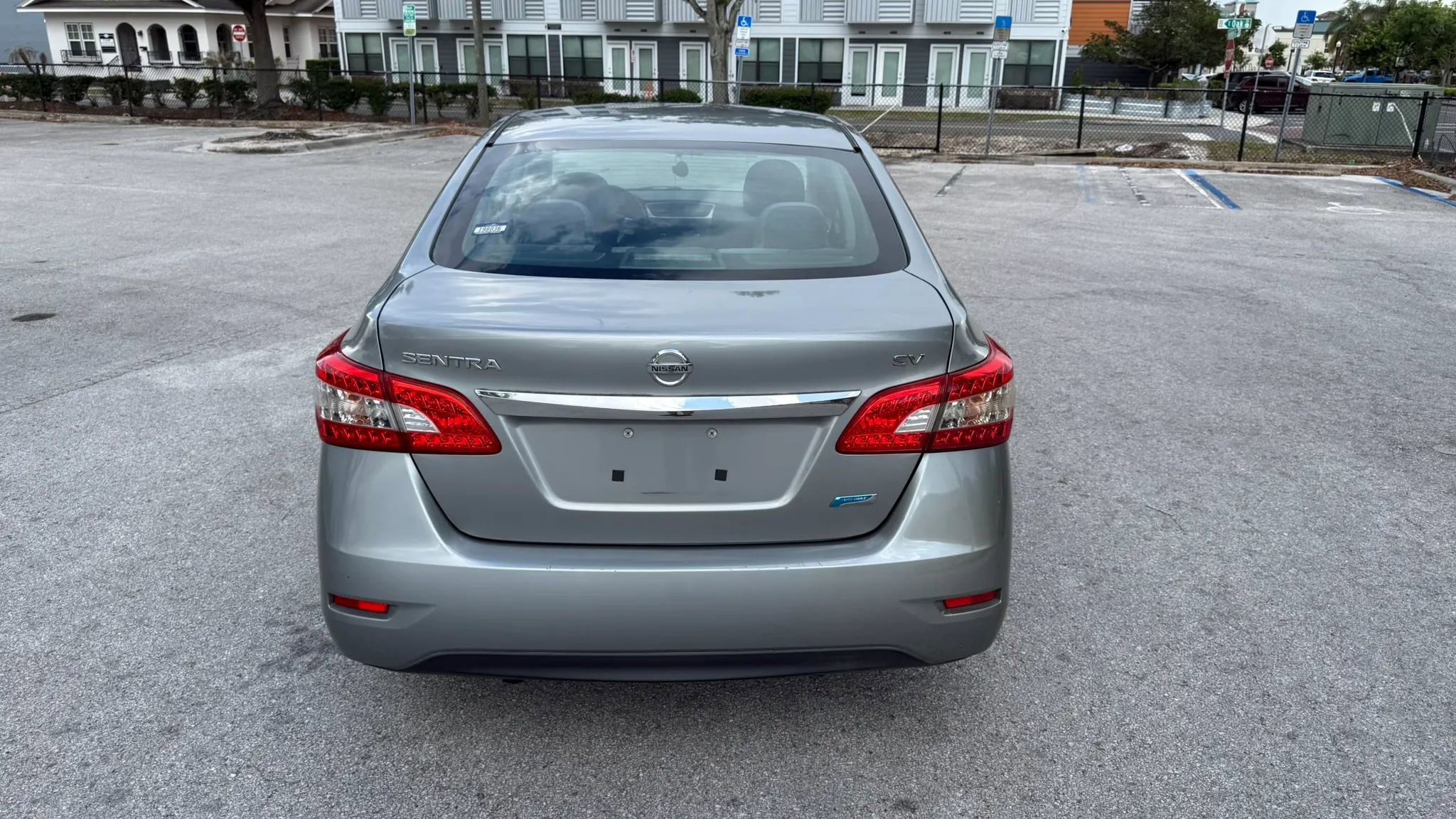 Used 2013 Nissan Sentra SV FWD image 7