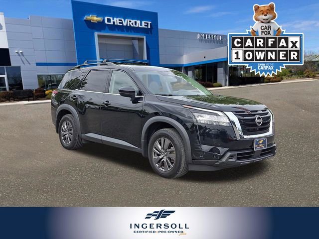 Used 2022 Nissan Pathfinder SV AWD/4WD image 1
