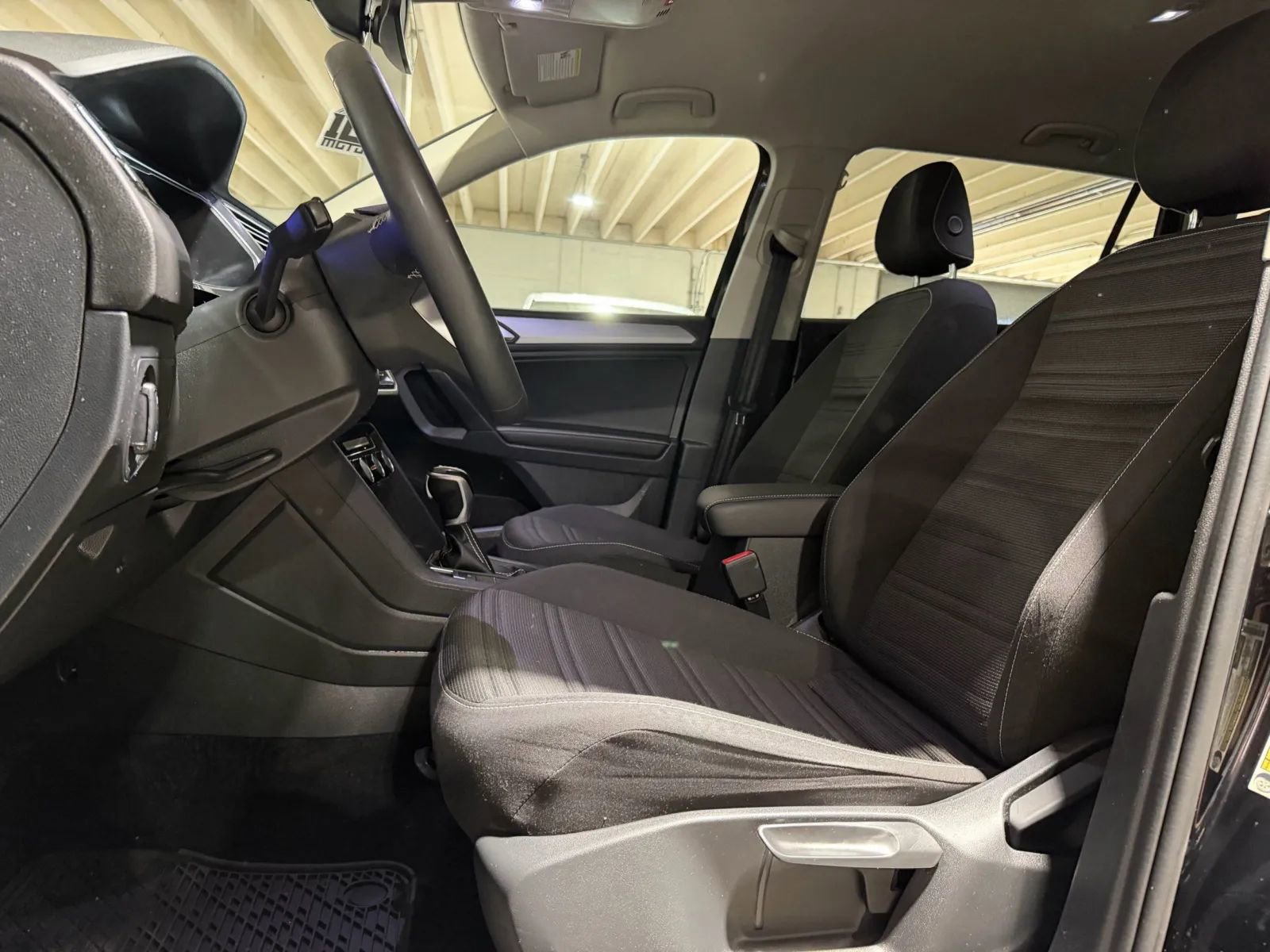 Used 2023 Volkswagen Tiguan S AWD/4WD image 9