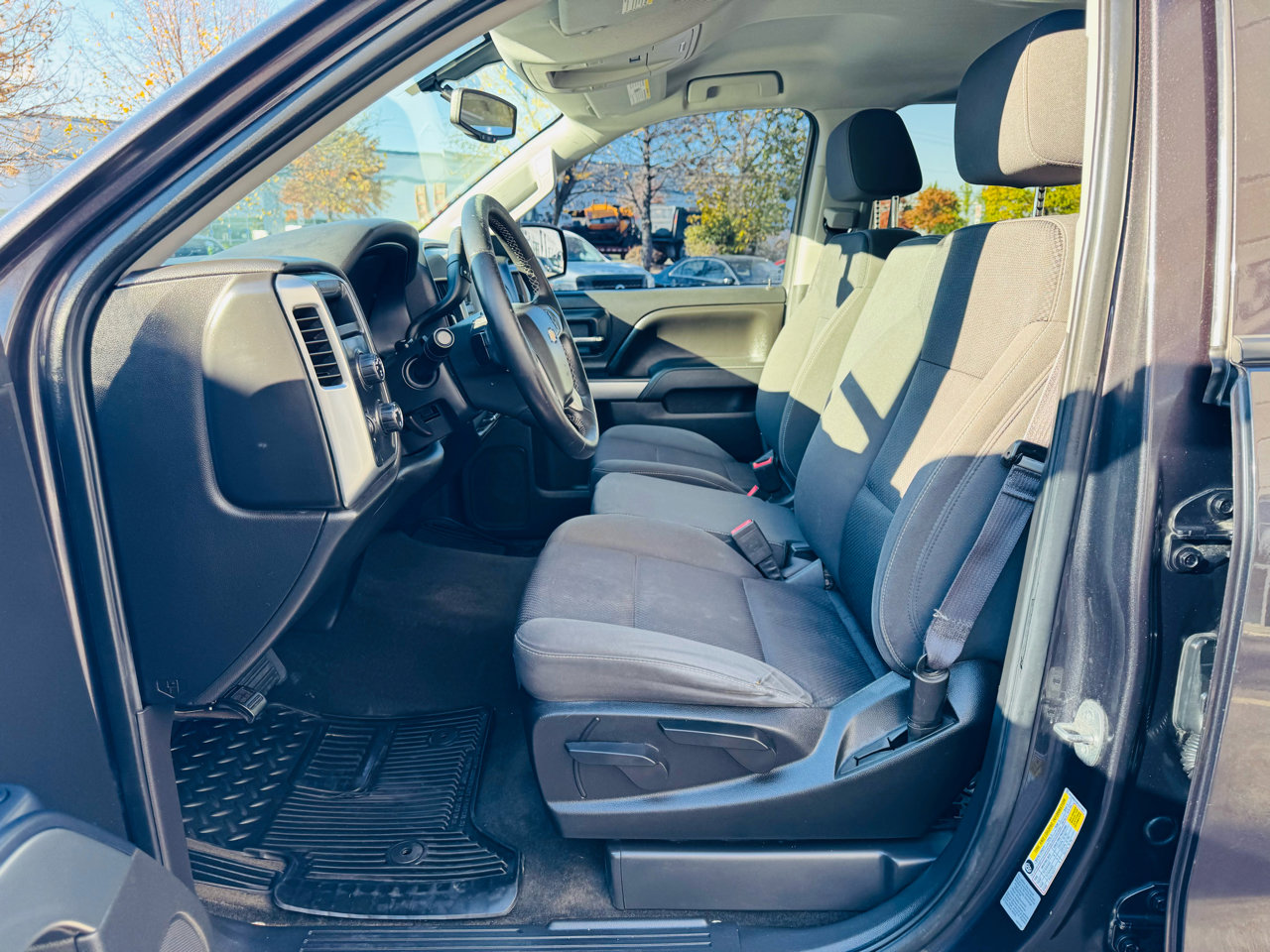 Used 2014 Chevrolet Silverado 1500 LT image 13