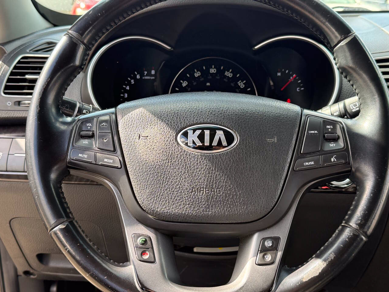 Used 2014 Kia Sorento LX AWD/4WD image 10