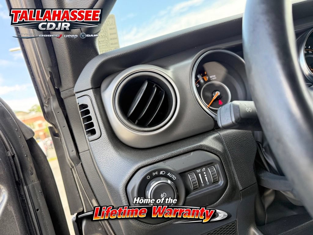 Used 2022 Jeep Wrangler Sport AWD/4WD image 27