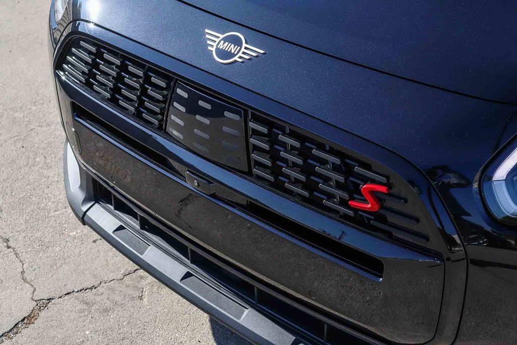 New 2026 MINI Cooper Countryman S w/ Comfort Package Max image 9