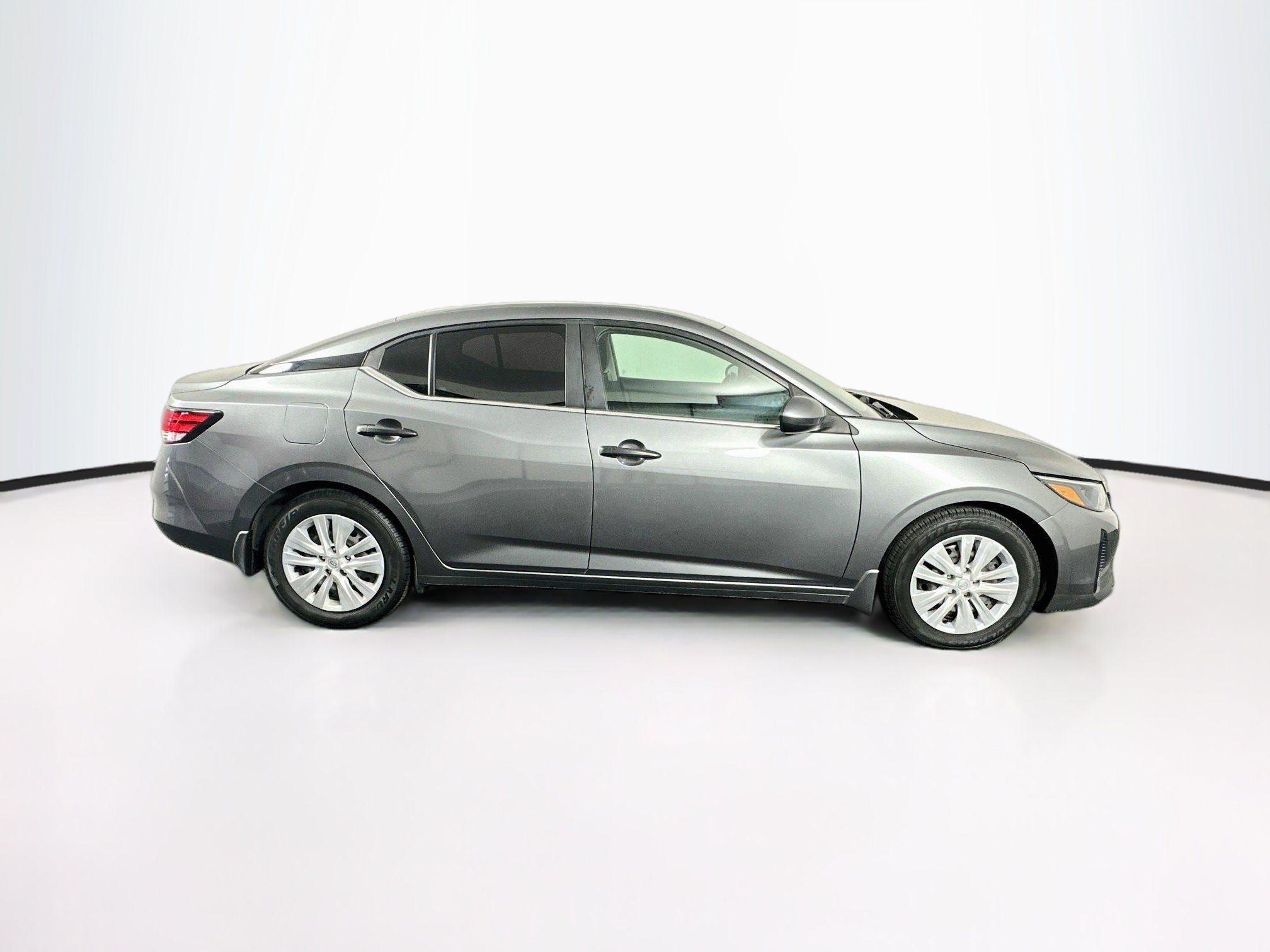 Used 2024 Nissan Sentra S FWD image 10