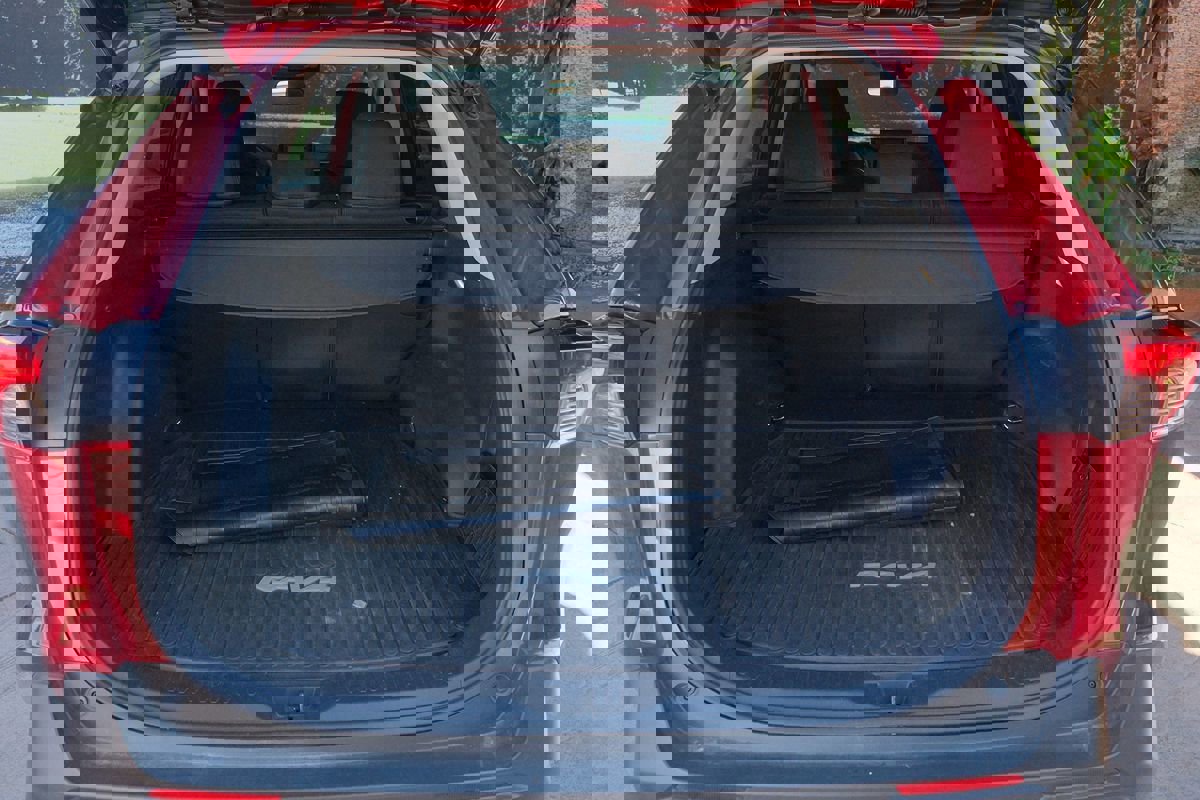 Used 2022 Toyota RAV4 XLE image 35