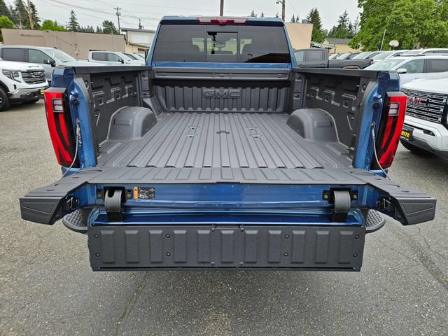 New 2026 GMC Sierra 3500 Denali w/ Denali Reserve Package AWD/4WD image 11
