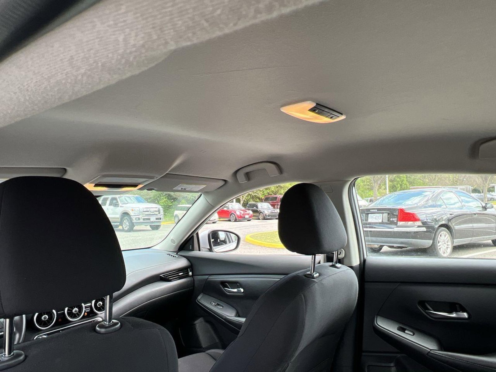 Used 2021 Nissan Sentra SV image 25