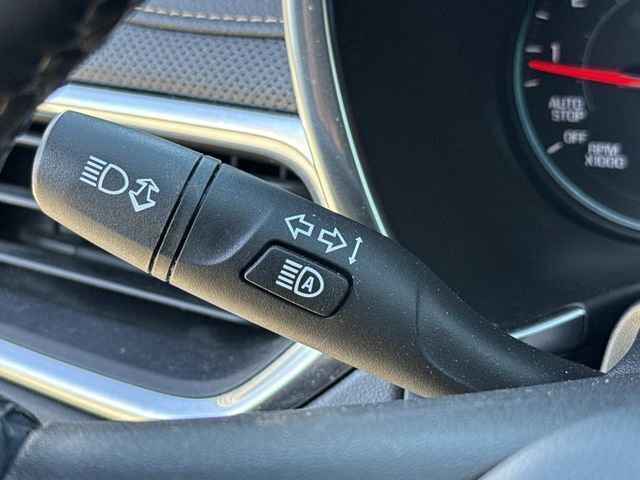Used 2023 Chevrolet Equinox Premier FWD image 51