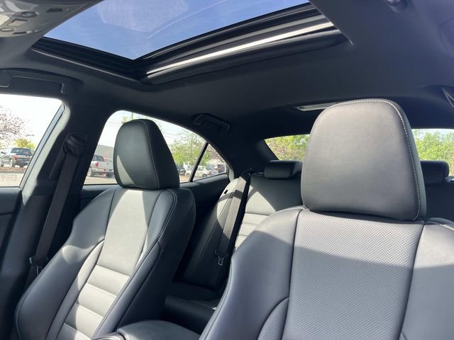 Used 2015 Lexus IS 350 w/ F-Sport Package image 32