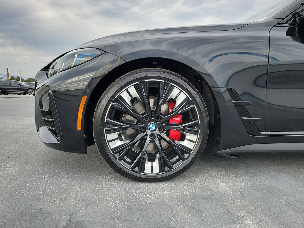New 2026 BMW M440i w/ Premium Package RWD image 5