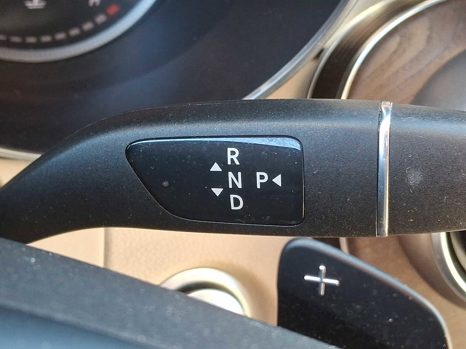 Used 2019 Mercedes-Benz GLC 300 4MATIC image 11