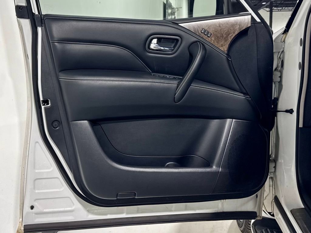Used 2021 INFINITI QX80 Premium Select w/ All-Season Package image 14