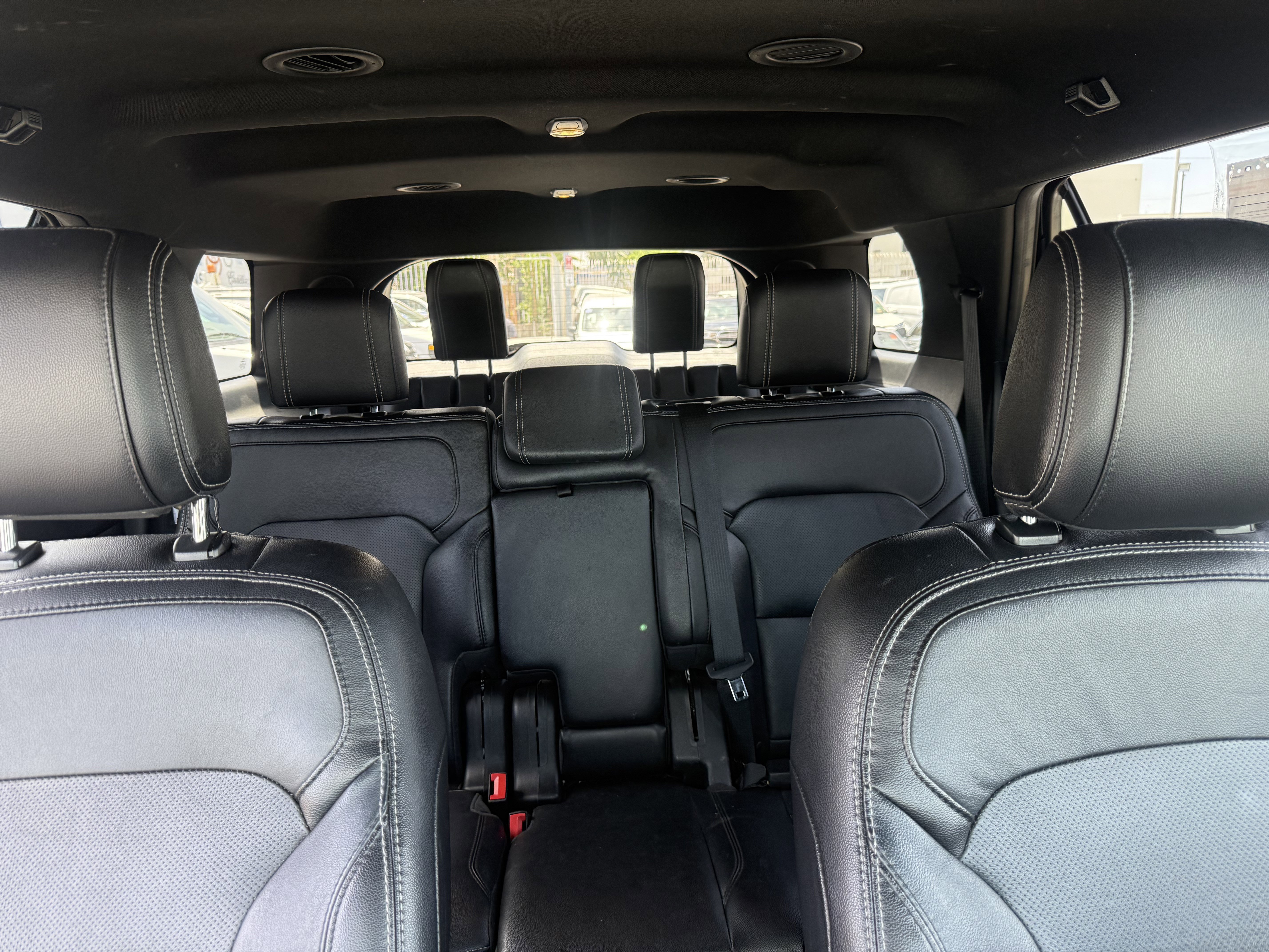Used 2018 Ford Explorer Limited FWD image 23