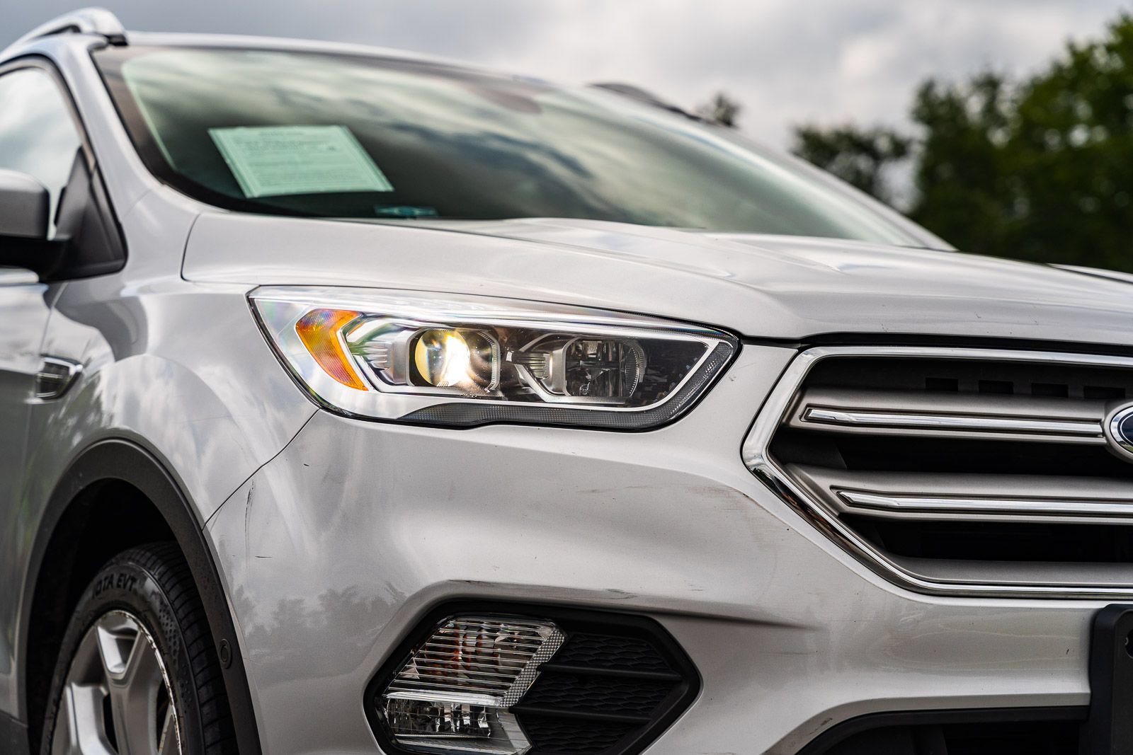 Used 2019 Ford Escape Titanium AWD/4WD image 10