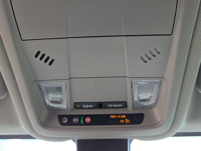 Certified 2023 GMC Terrain SLE w/ Driver Convenience Package image 32