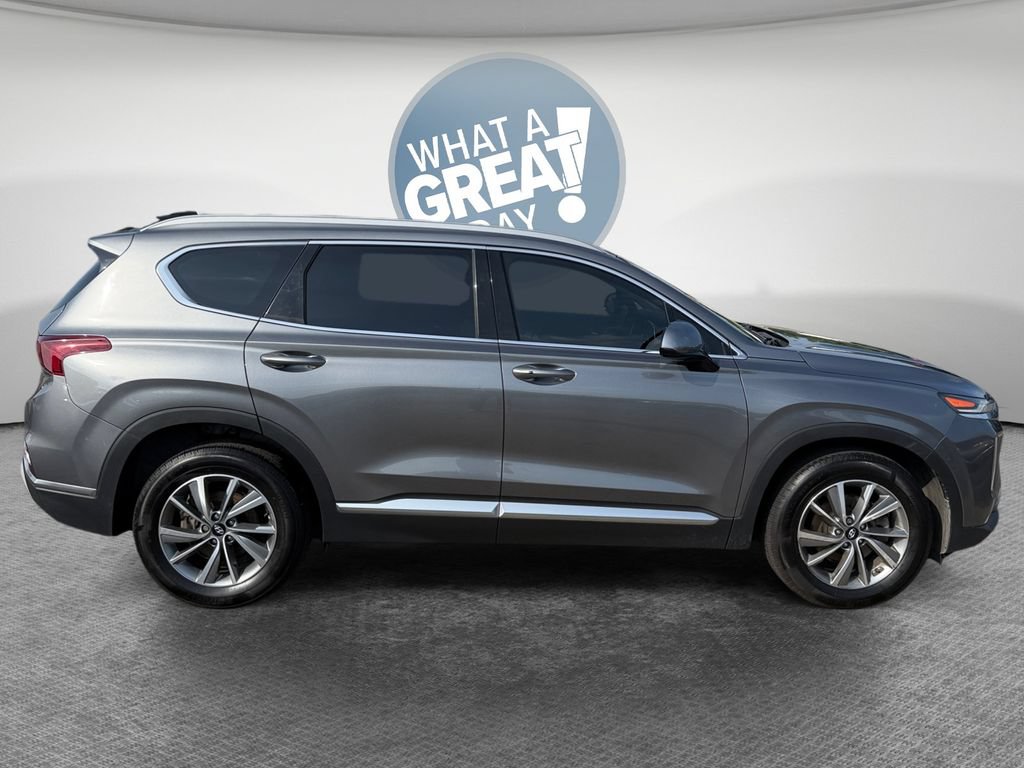 Used 2019 Hyundai Santa Fe SEL AWD/4WD image 2
