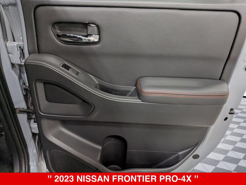 Certified 2023 Nissan Frontier PRO-4X w/ Technology Package AWD/4WD image 32