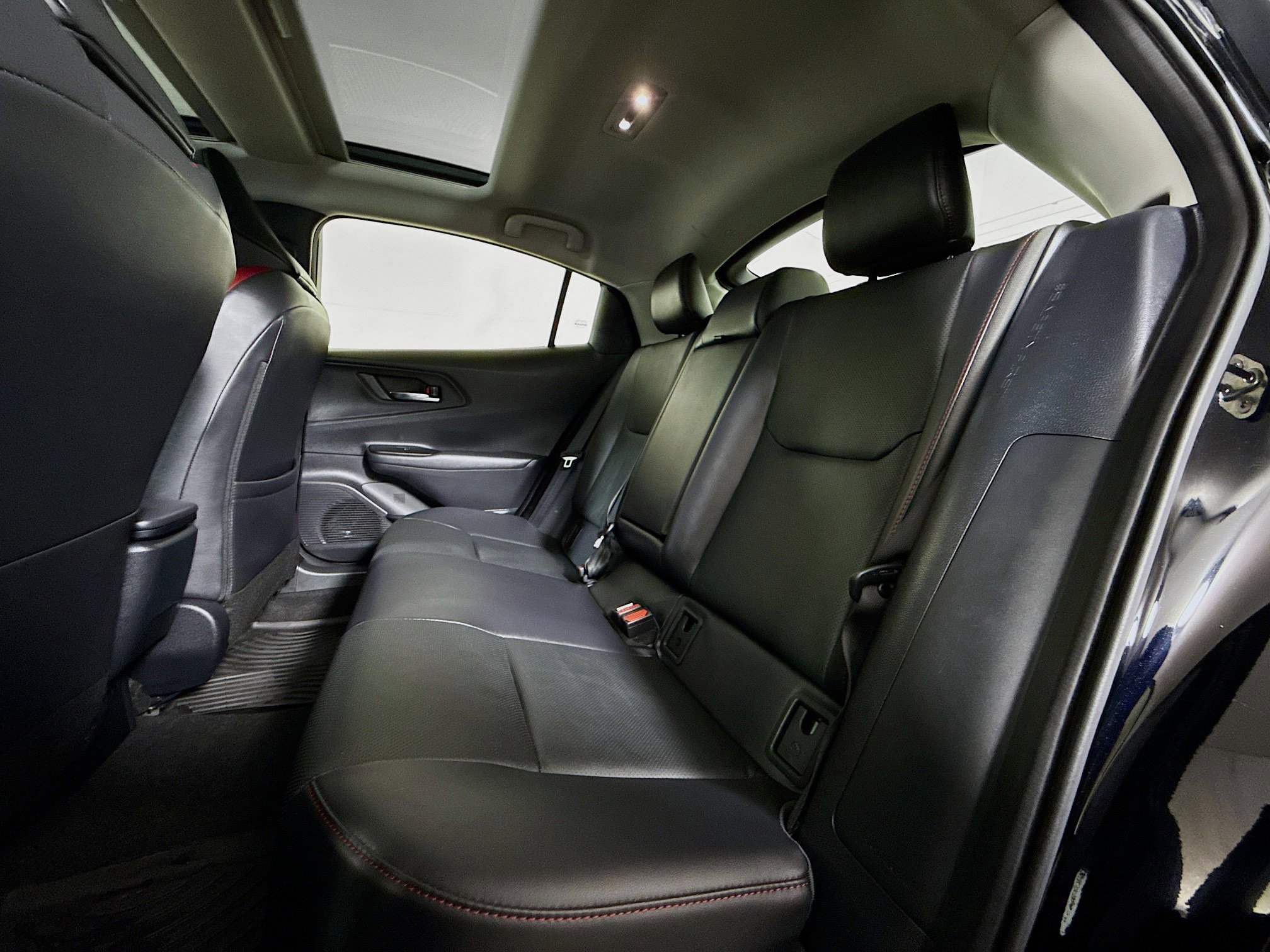 Used 2024 Toyota Prius Prime FWD image 22