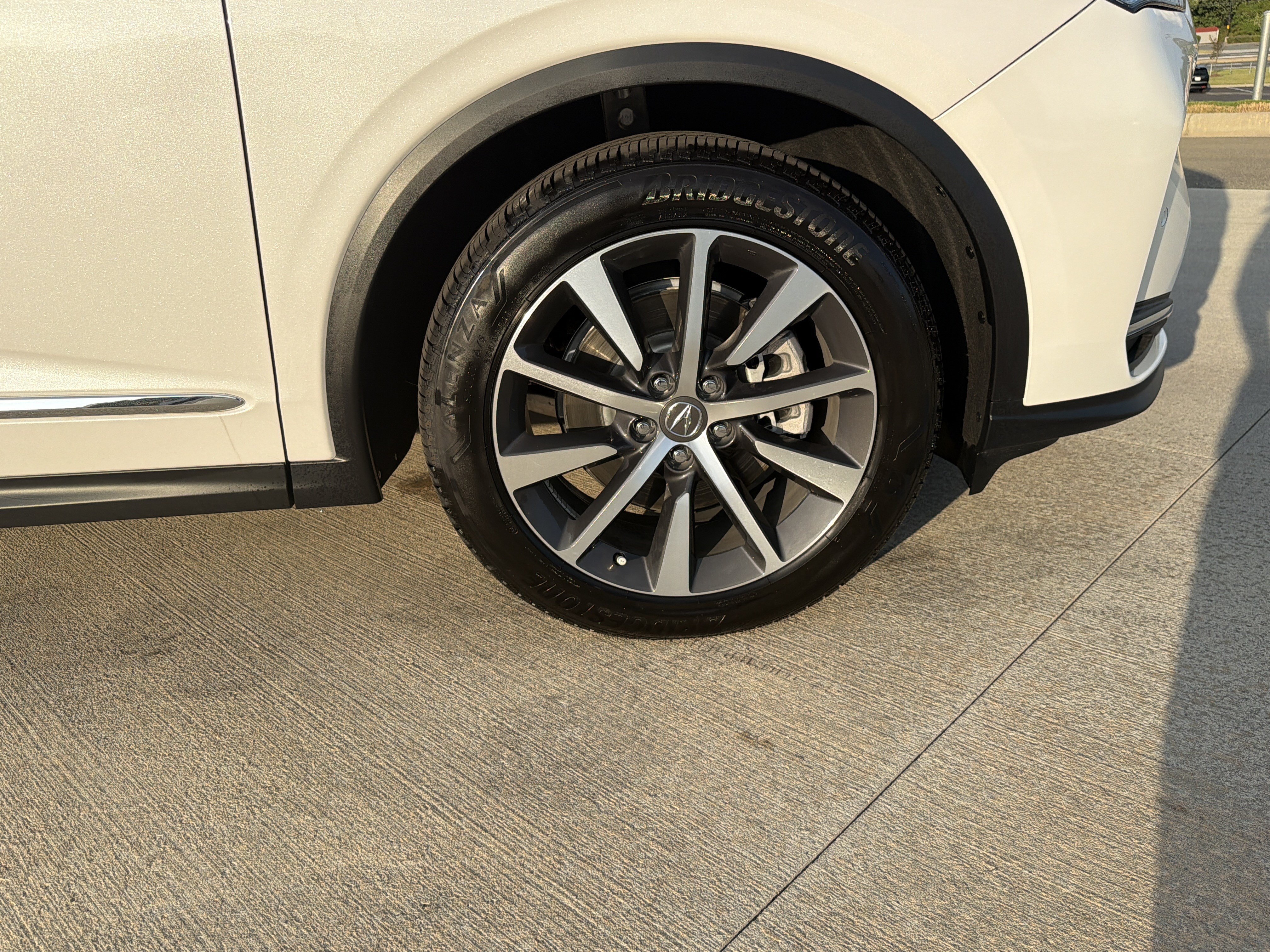 Certified 2026 Acura MDX w/ Technology Package FWD image 13