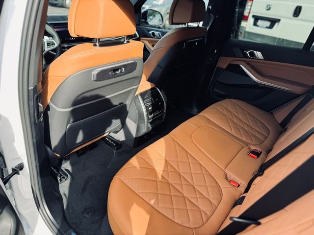 New 2026 BMW X5 xDrive50e w/ M Sport Package image 22