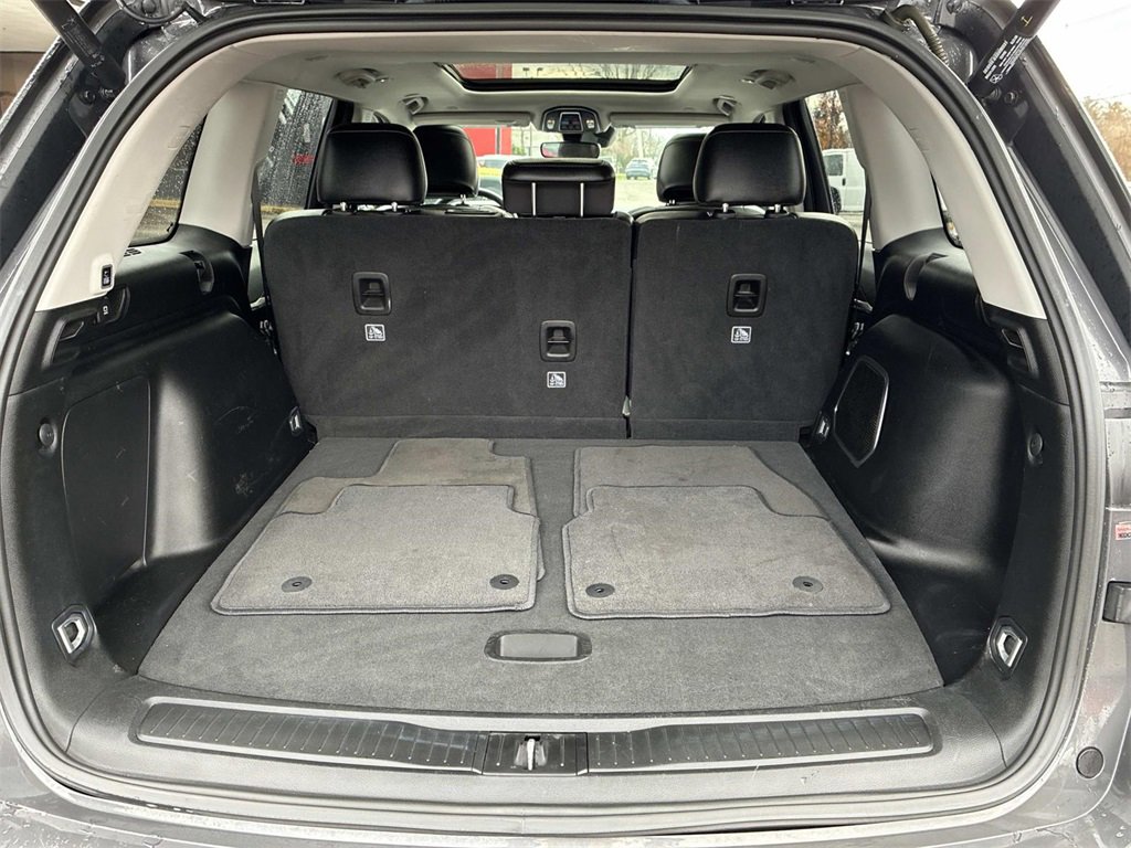 Used 2023 Jeep Grand Cherokee 4WD 4xe image 13