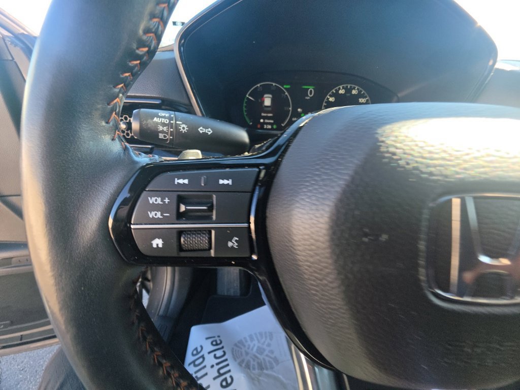 Used 2025 Honda CR-V Sport Touring image 19