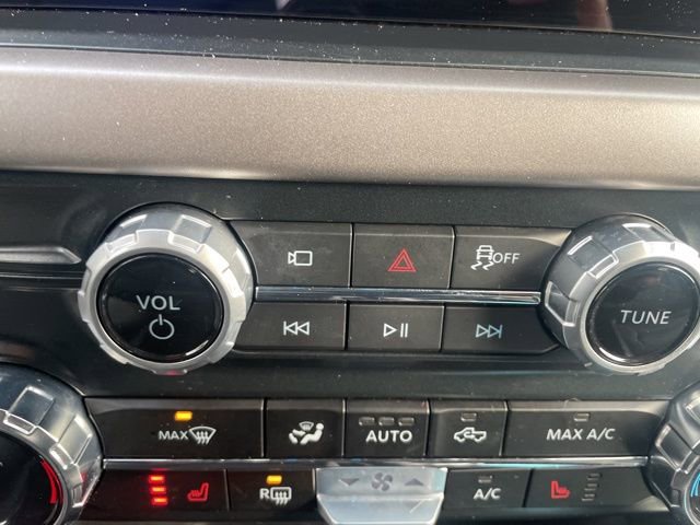 Used 2025 Ford F150 XLT w/ Equipment Group 302A MID image 28