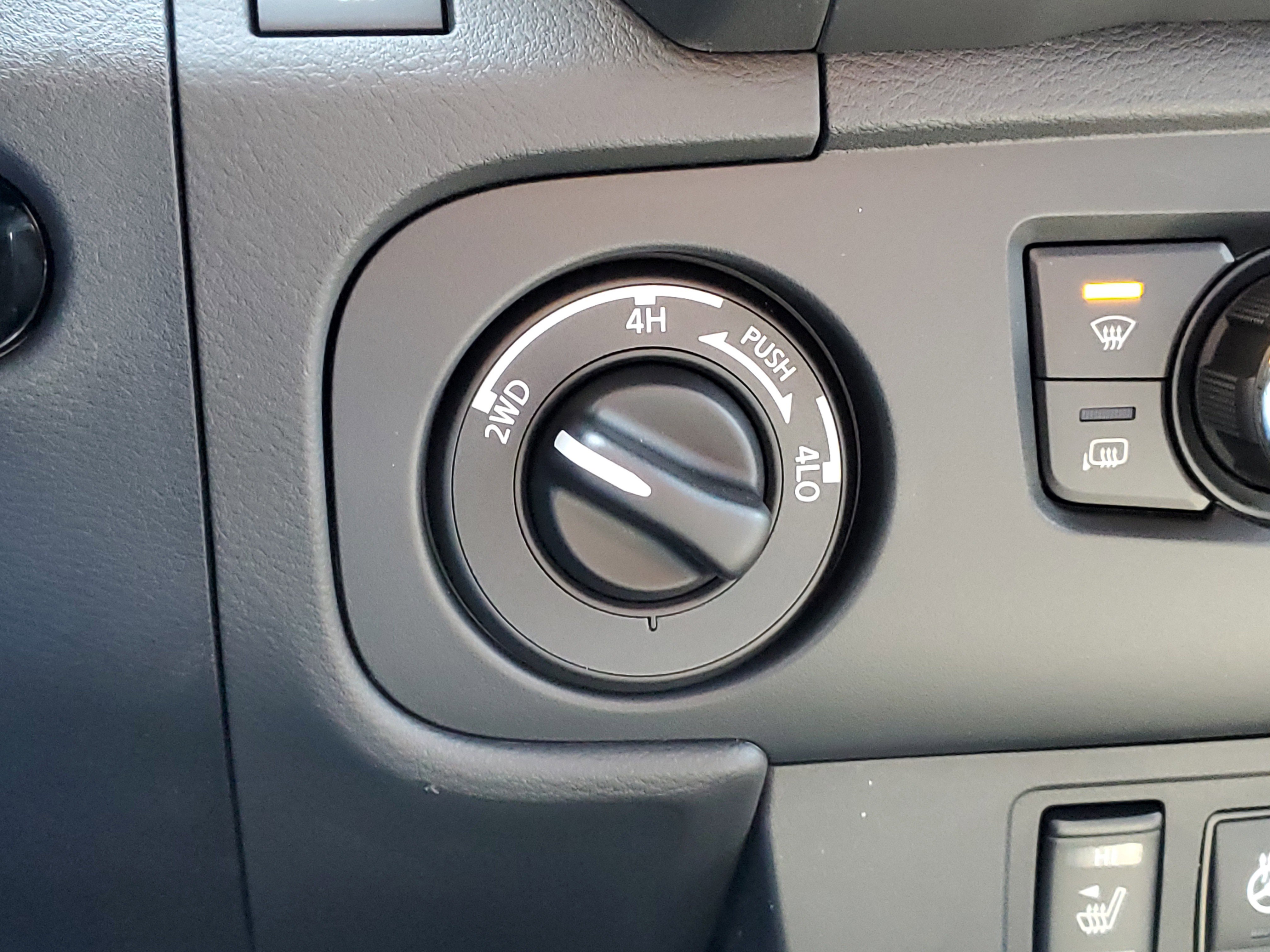 New 2026 Nissan Frontier SV AWD/4WD image 17