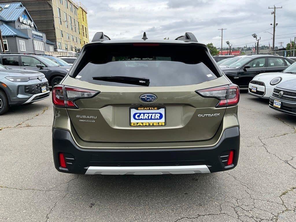 Used 2021 Subaru Outback Limited AWD/4WD image 7