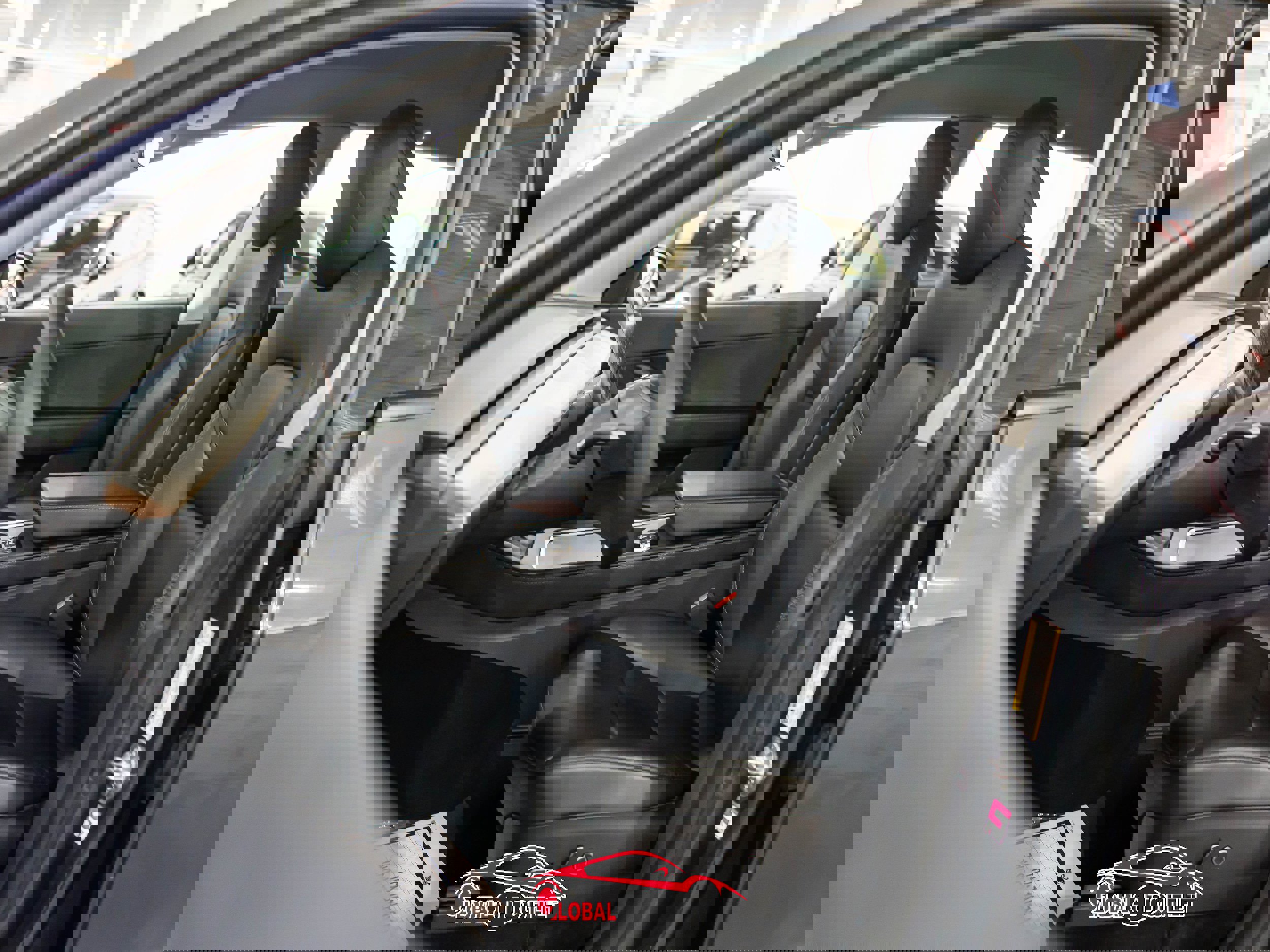 Used 2021 Tesla Model Y Performance image 16