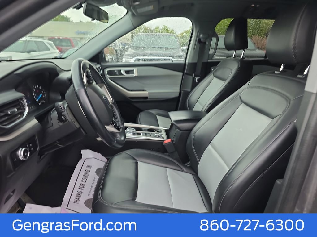 Used 2023 Ford Explorer XLT w/ Equipment Group 202A AWD/4WD image 23