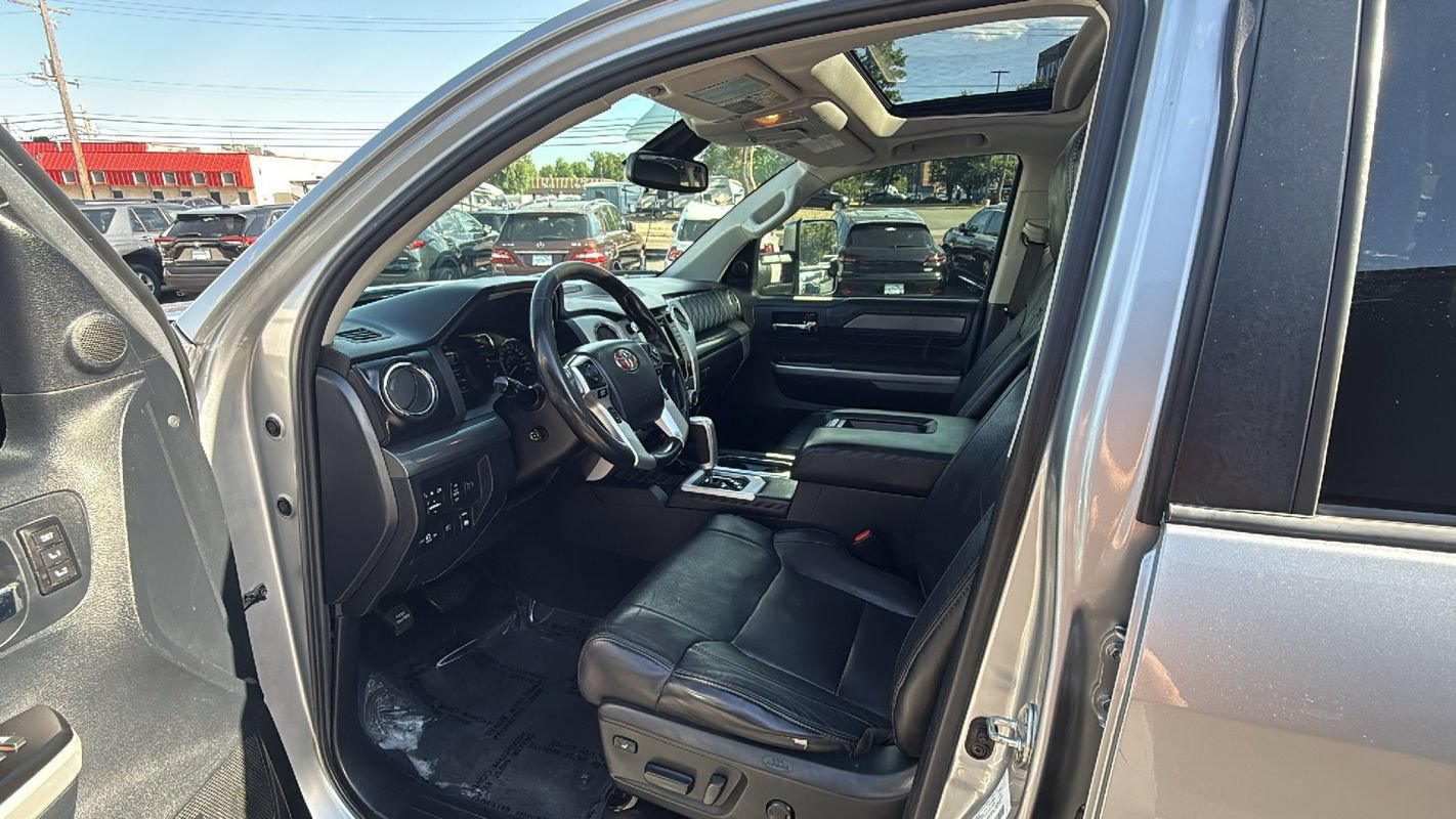 Used 2018 Toyota Tundra Platinum AWD/4WD image 10