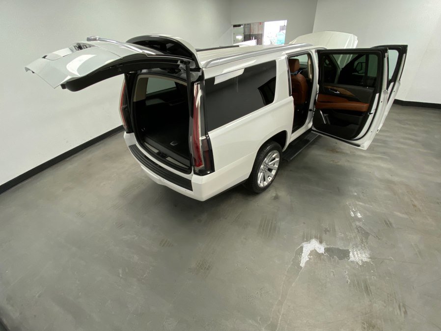 Used 2016 Cadillac Escalade ESV Premium image 54