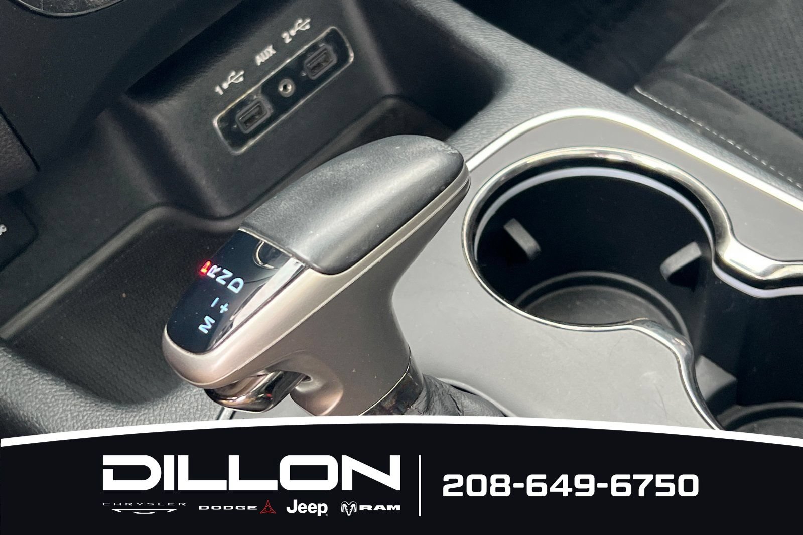 Used 2018 Dodge Durango SRT w/ Technology Group AWD/4WD image 27