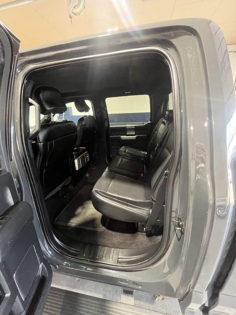 Used 2016 Ford F150 Lariat w/ Equipment Group 502A Luxury image 7