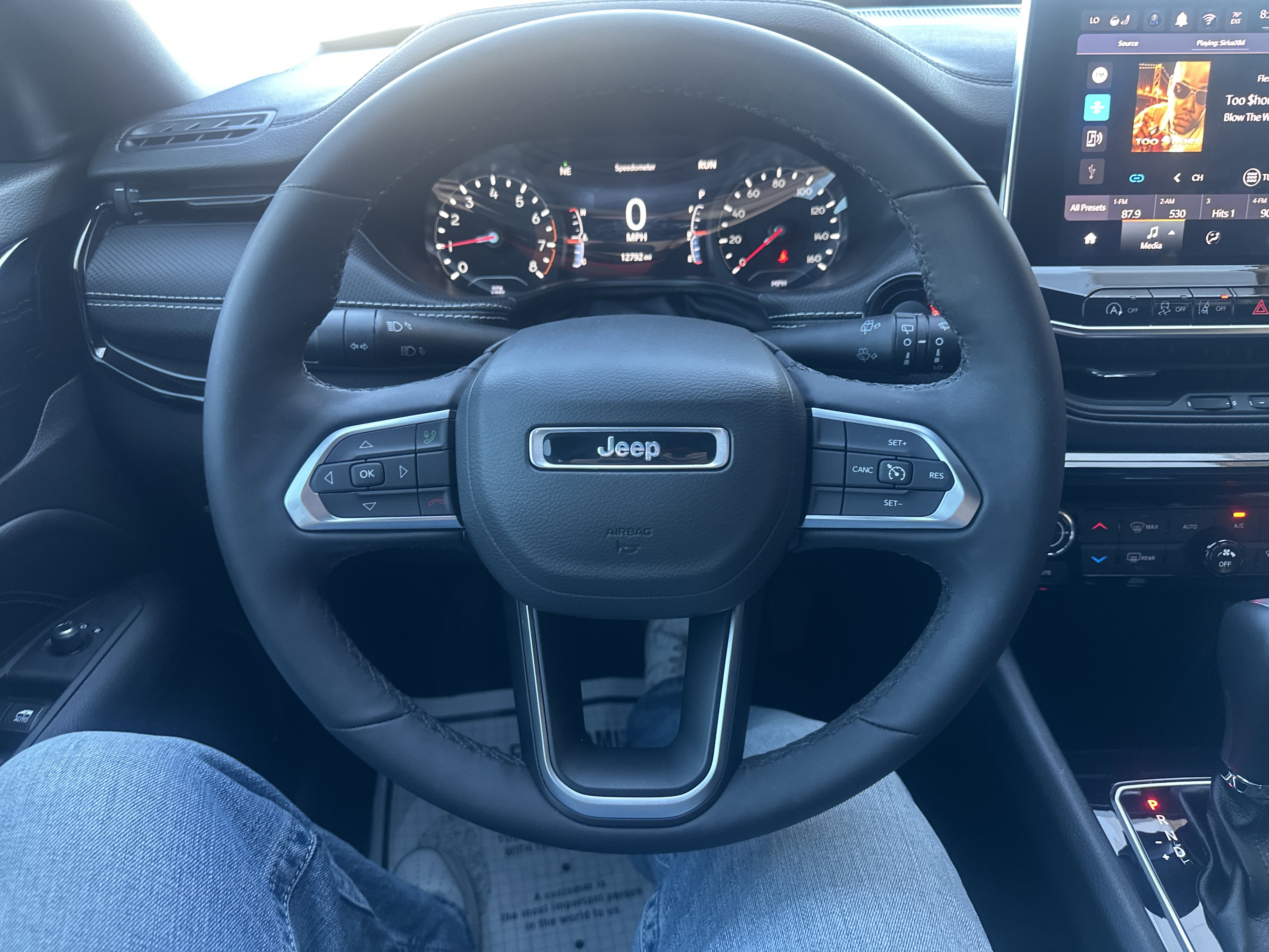 Used 2024 Jeep Compass Latitude w/ Convenience Group image 16