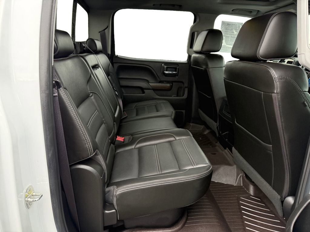 Used 2017 GMC Sierra 2500 Denali w/ Duramax Plus Package image 18